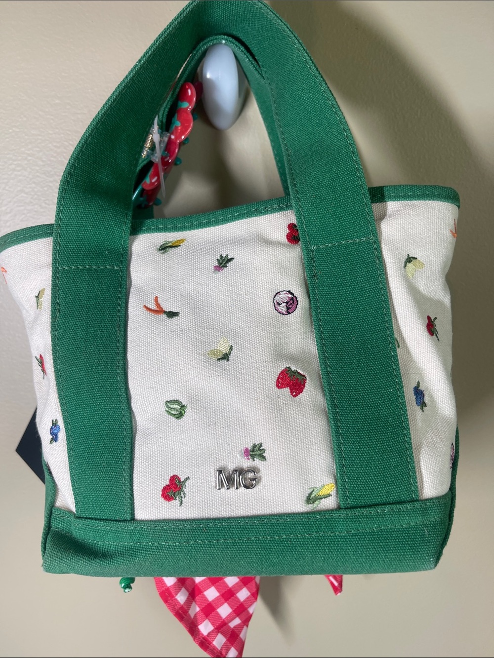 Madden Girl Green and Cream Crossbody Tote with Red Pom Pom - many extras! - Picture 15 of 16